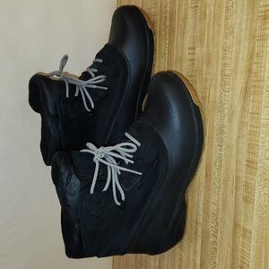 THE NORTH FACE Women’s Shellista IV Shorty Waterproof Boot, size 7.5